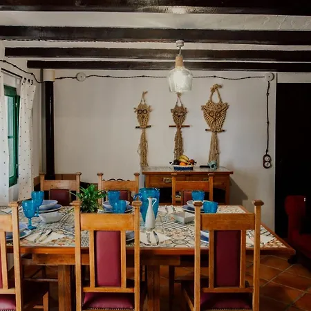 La Caseta De Panisello Holiday home